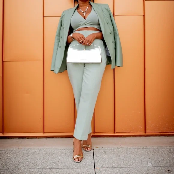 ZARA Light Green High Rise Ankle Pants Size Medium [7901-532-537] Preowned - Picture 2 of 7